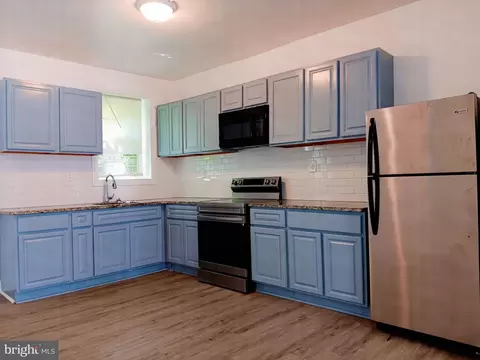 5324 Malcolm St, Philadelphia, PA 19143