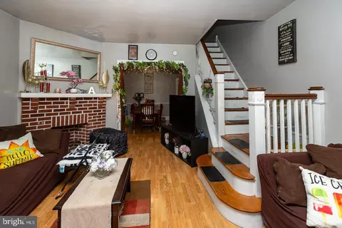 6923 Forrest Ave, Philadelphia, PA 19138
