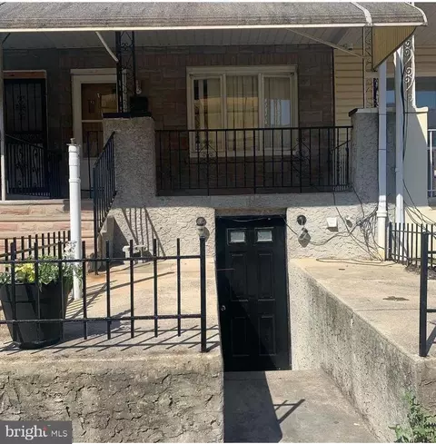 2651 S Hobson St, Philadelphia, PA 19142