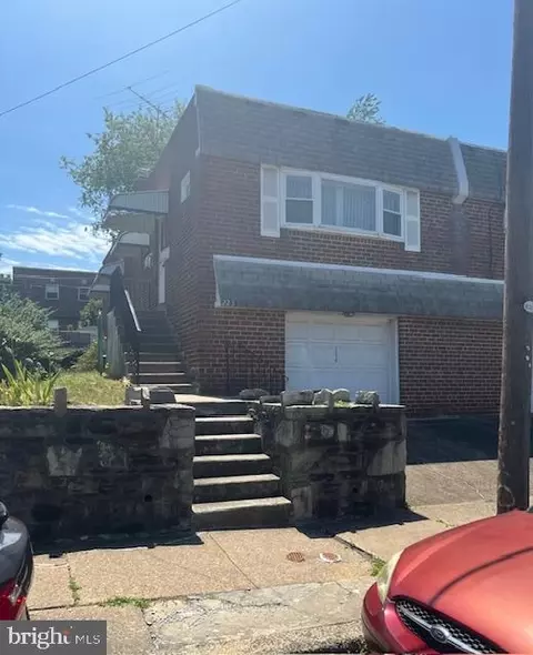 2238 Lansing St, Philadelphia, PA 19152