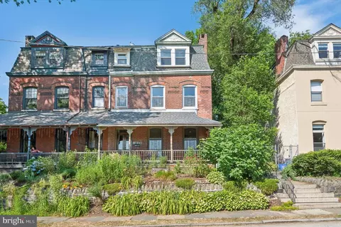 1011 S Saint Bernard St, Philadelphia, PA 19143