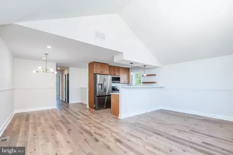 235 Byberry Rd, Philadelphia, PA 19116