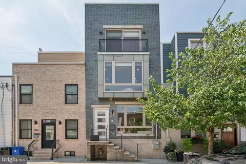 1812 Manton St, Philadelphia, PA 19146