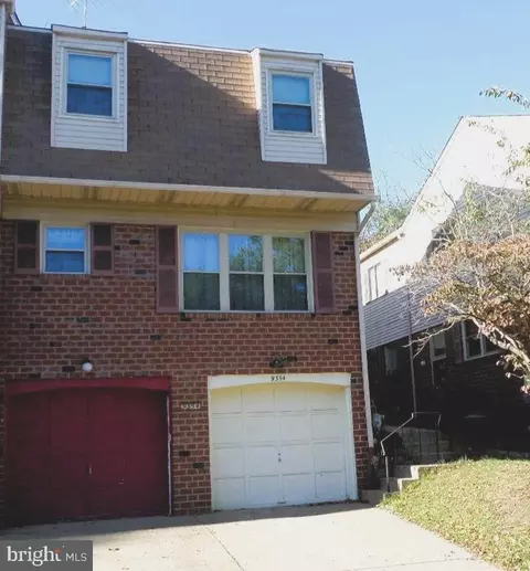 9354 Neil Rd #A, Philadelphia, PA 19115