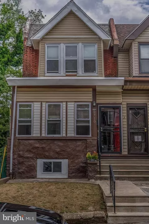 5710 Broomall St, Philadelphia, PA 19143