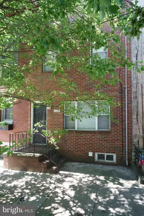 2124 Catharine St, Philadelphia, PA 19146