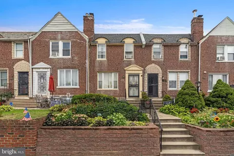 1722 E Mayland St, Philadelphia, PA 19138