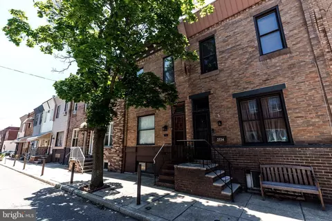 2536 S Chadwick St, Philadelphia, PA 19145