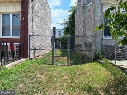 6553 N Woodstock St, Philadelphia, PA 19138