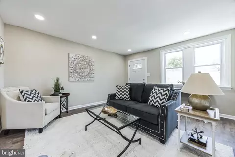 4140 Claridge St, Philadelphia, PA 19124