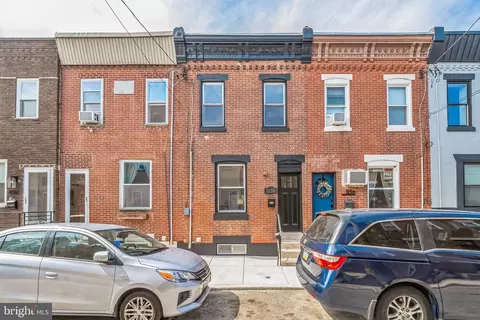 1136 Mercy St, Philadelphia, PA 19148