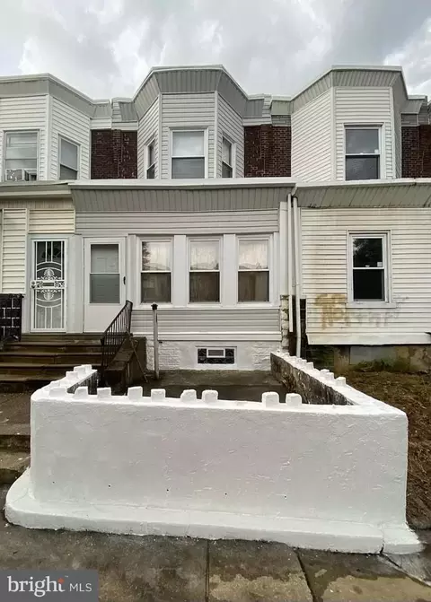 2014 S Salford St, Philadelphia, PA 19143