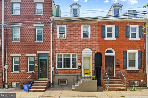 116 Alter St, Philadelphia, PA 19147
