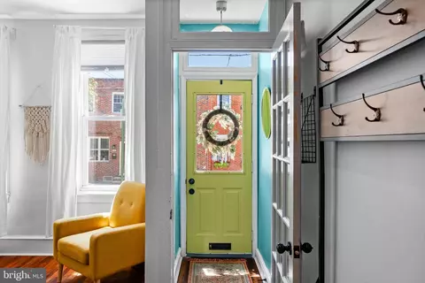 2541 E Dauphin St, Philadelphia, PA 19125