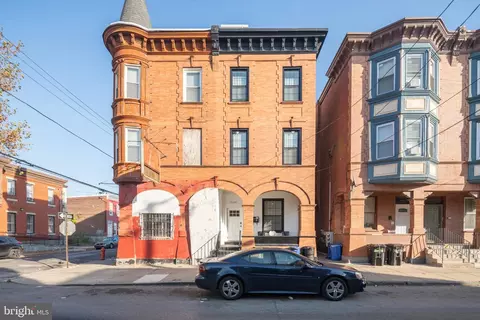 1949 N 32nd St, Philadelphia, PA 19121