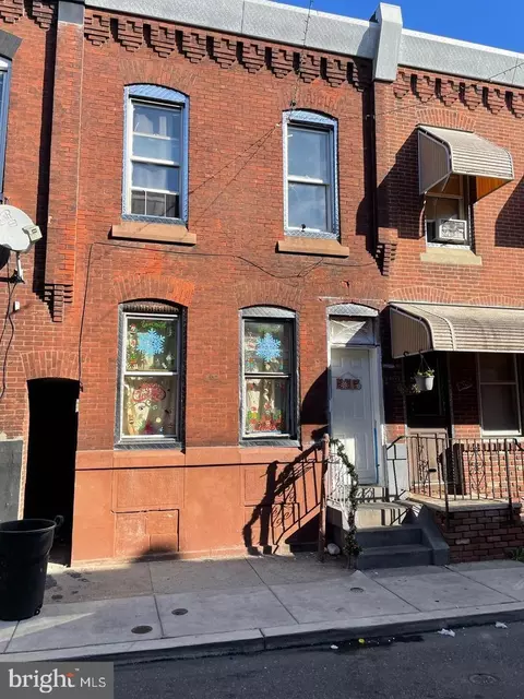 2057 E Stella St, Philadelphia, PA 19134