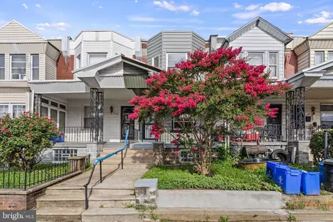 708 S 57th St, Philadelphia, PA 19143