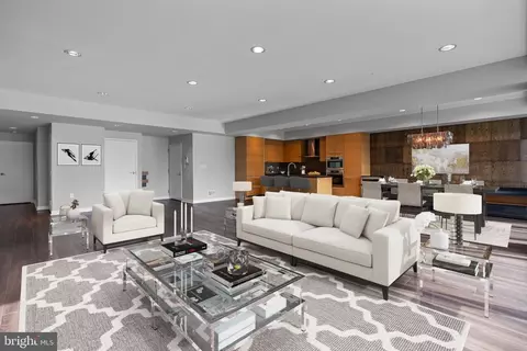 122 30 New St #5F, Philadelphia, PA 19106