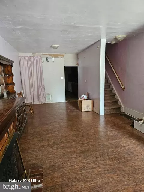 3851 Folsom St, Philadelphia, PA 19104