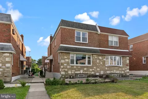 734 Brighton St, Philadelphia, PA 19111