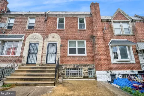 4613 Penhurst St, Philadelphia, PA 19124