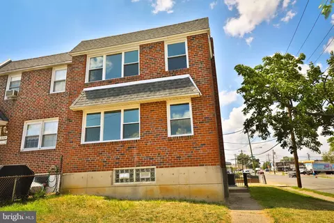 8766 Gillespie St, Philadelphia, PA 19136