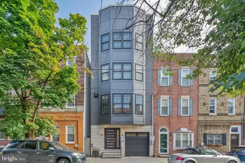 312 Monroe St, Philadelphia, PA 19147