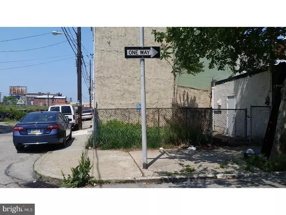  429 W Jefferson St, Philadelphia, PA 19122 photo 3
