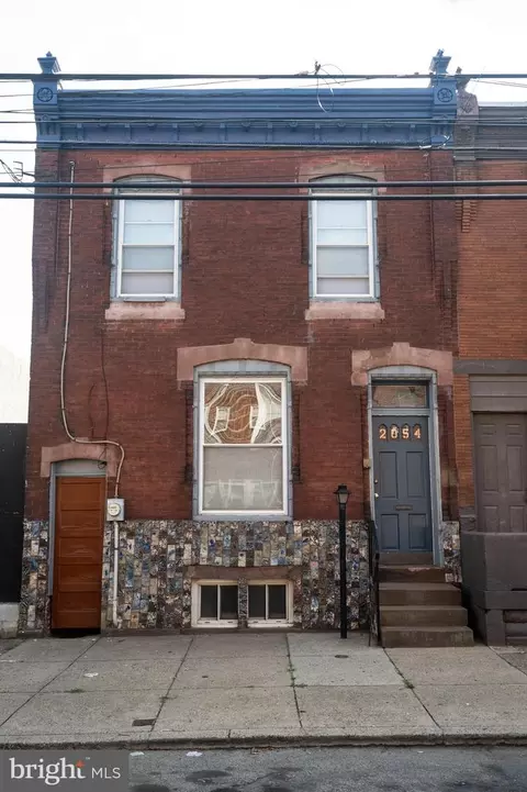 2054 E Somerset St, Philadelphia, PA 19134