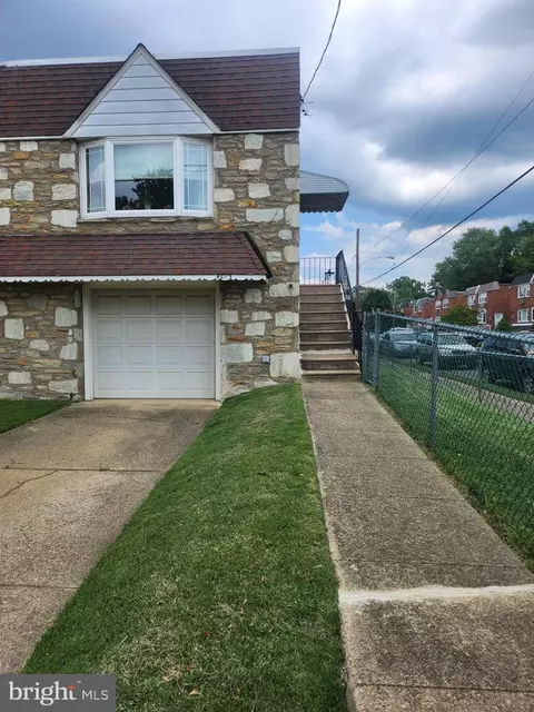 4015 Arendell Ave, Philadelphia, PA 19114