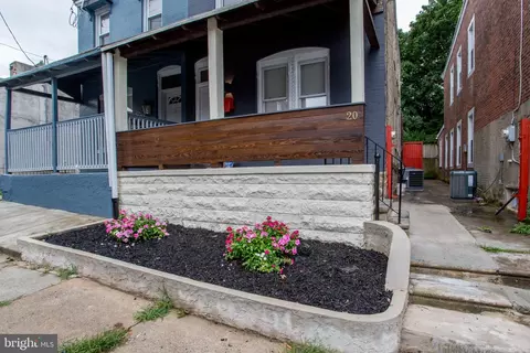 20 W Wyneva St, Philadelphia, PA 19144