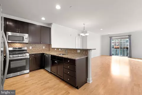 600 Commodore Ct #2637, Philadelphia, PA 19146