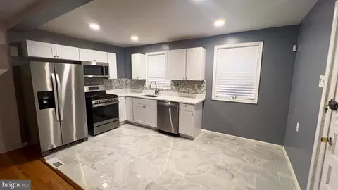 425 66th Ave, Philadelphia, PA 19126