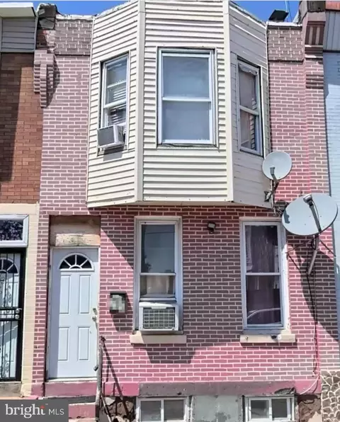 209 W Westmoreland St, Philadelphia, PA 19140