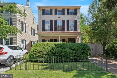 46 W Highland Ave, Philadelphia, PA 19118
