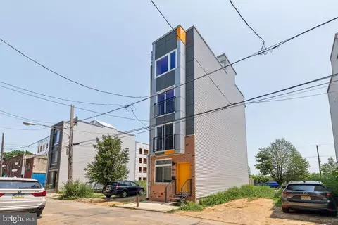 1949 N Orianna St, Philadelphia, PA 19122
