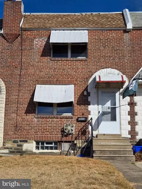 2925 Glenview St, Philadelphia, PA 19149