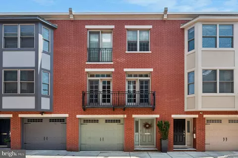 645 N Sydenham St, Philadelphia, PA 19130