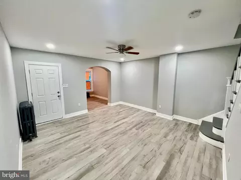 6852 Chester Ave, Philadelphia, PA 19142