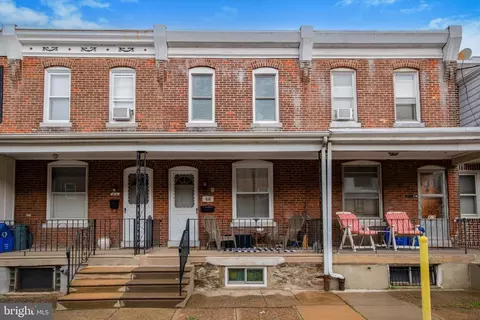 416 Naomi St, Philadelphia, PA 19128
