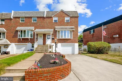 11909 Waldemire Dr, Philadelphia, PA 19154