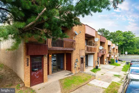 2541 Shelmire Ave, Philadelphia, PA 19152
