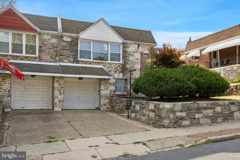 607 Hagner St, Philadelphia, PA 19128