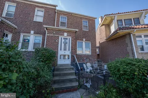1538 Clearview St, Philadelphia, PA 19141