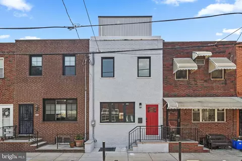 1022 Fernon St, Philadelphia, PA 19148