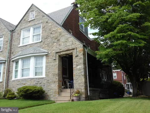 807 Knorr St, Philadelphia, PA 19111