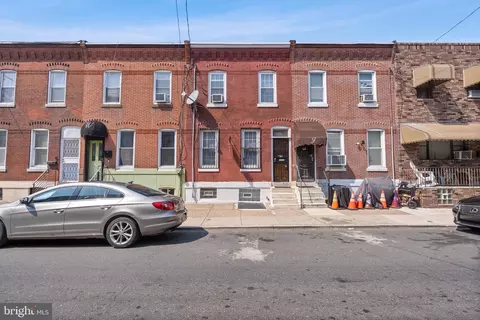 711 Mckean St, Philadelphia, PA 19148