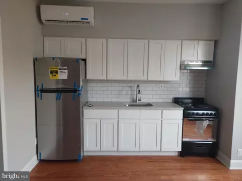5224 W Columbia Ave, Philadelphia, PA 19131
