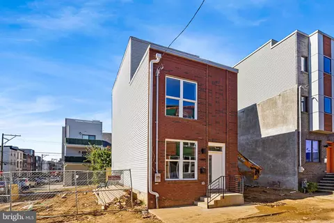 1402 N Marston St, Philadelphia, PA 19121