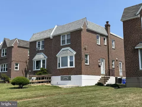 2139 Loney St, Philadelphia, PA 19152